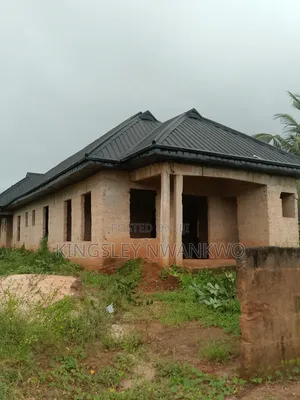 3bdrm Apartment in Benin City for sale