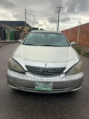 Toyota Camry 2006 Silver