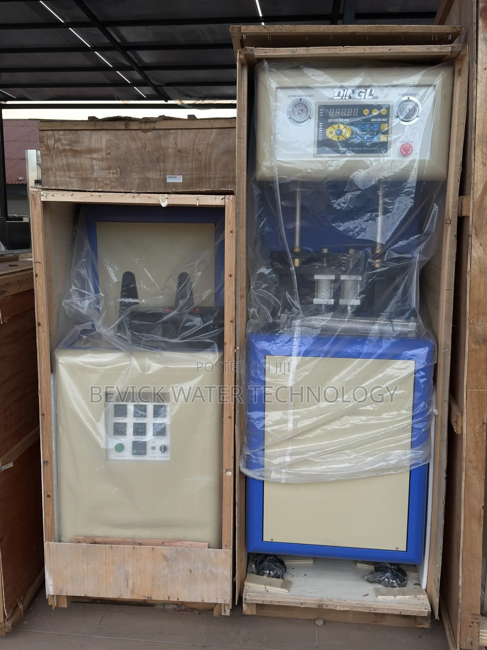  2-Cavity Pet Blowing Machine + Air Compressor