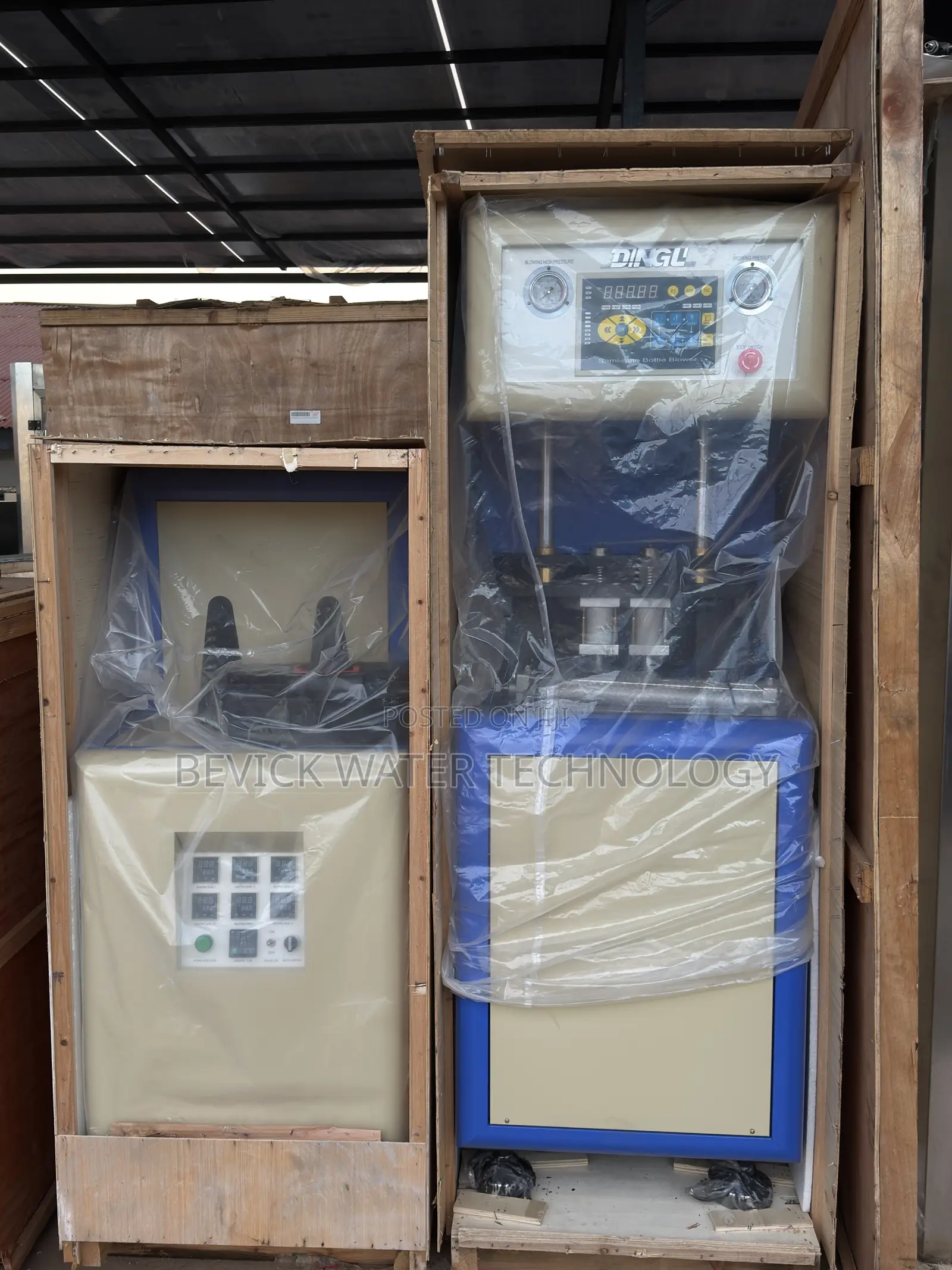  2-Cavity Pet Blowing Machine + Air Compressor