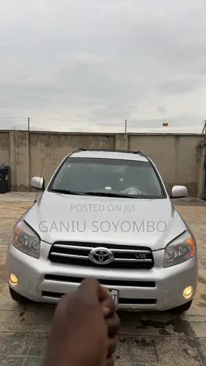 Toyota RAV4 Limited V6 4x4 2008 Silver