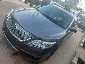 Toyota Camry 2.4 SE 2008 Gray