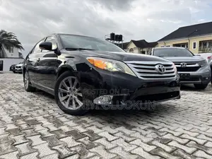 Toyota Avalon Limited Sedan FWD (3.5L 6cyl 6A) 2008 Black