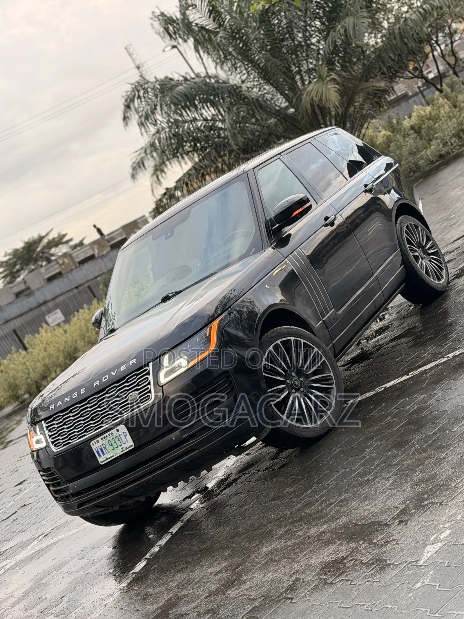 Land Rover Discovery 2013 Black