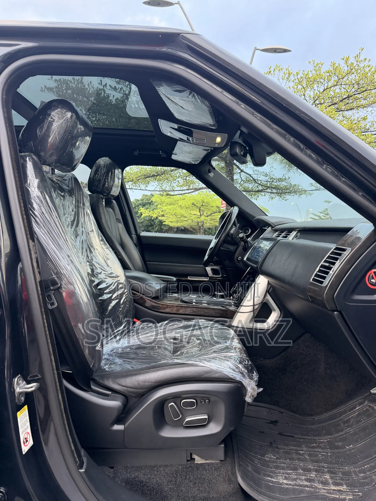 Land Rover Discovery 2013 Black