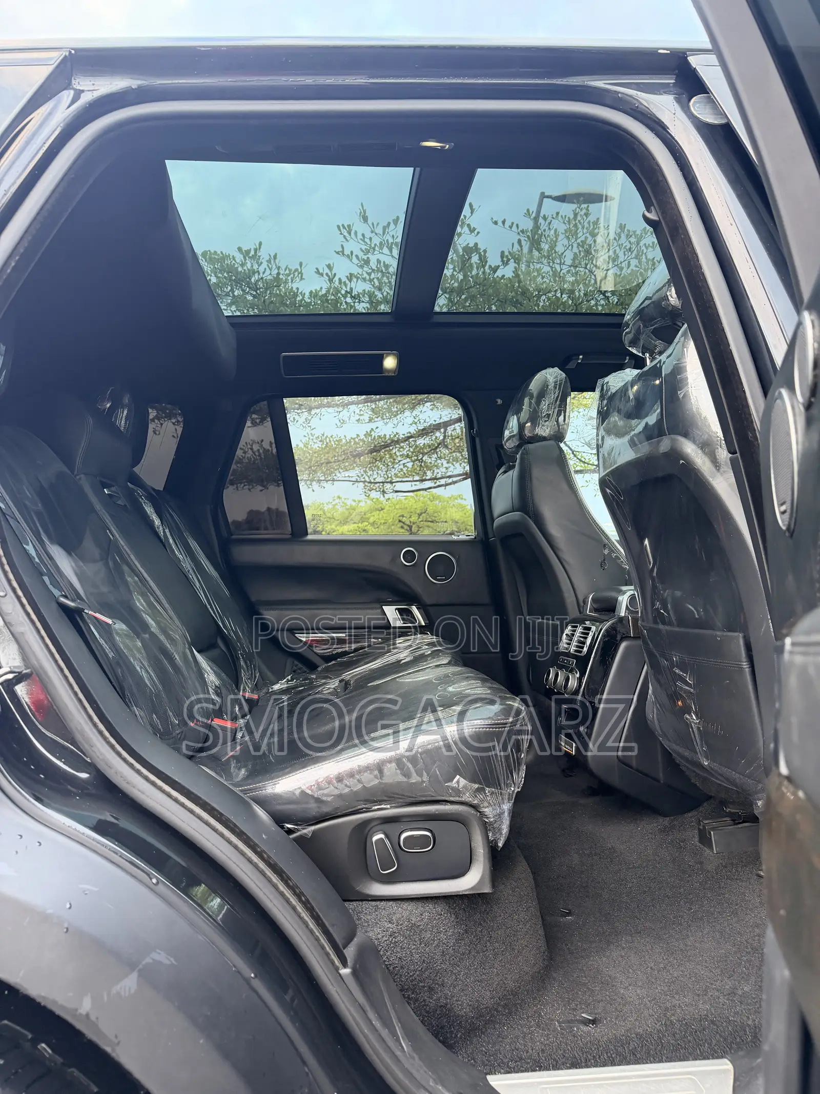 Land Rover Discovery 2013 Black