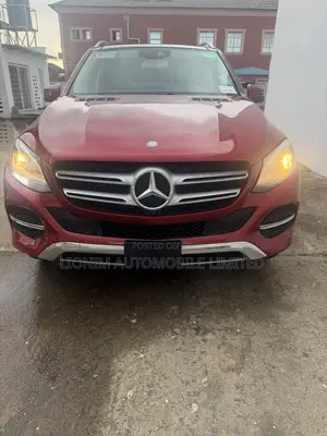 Mercedes-Benz GLE-Class GLE 350 2016 Red