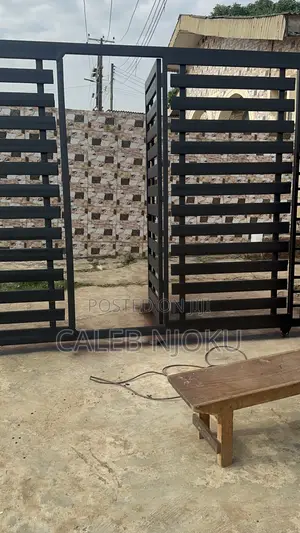Slide Gate