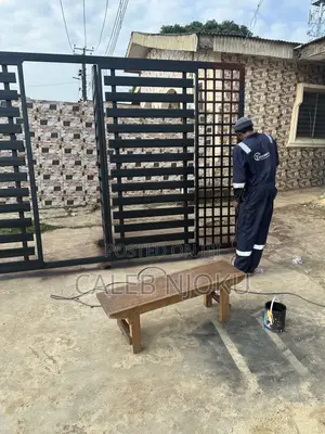 Slide Gate