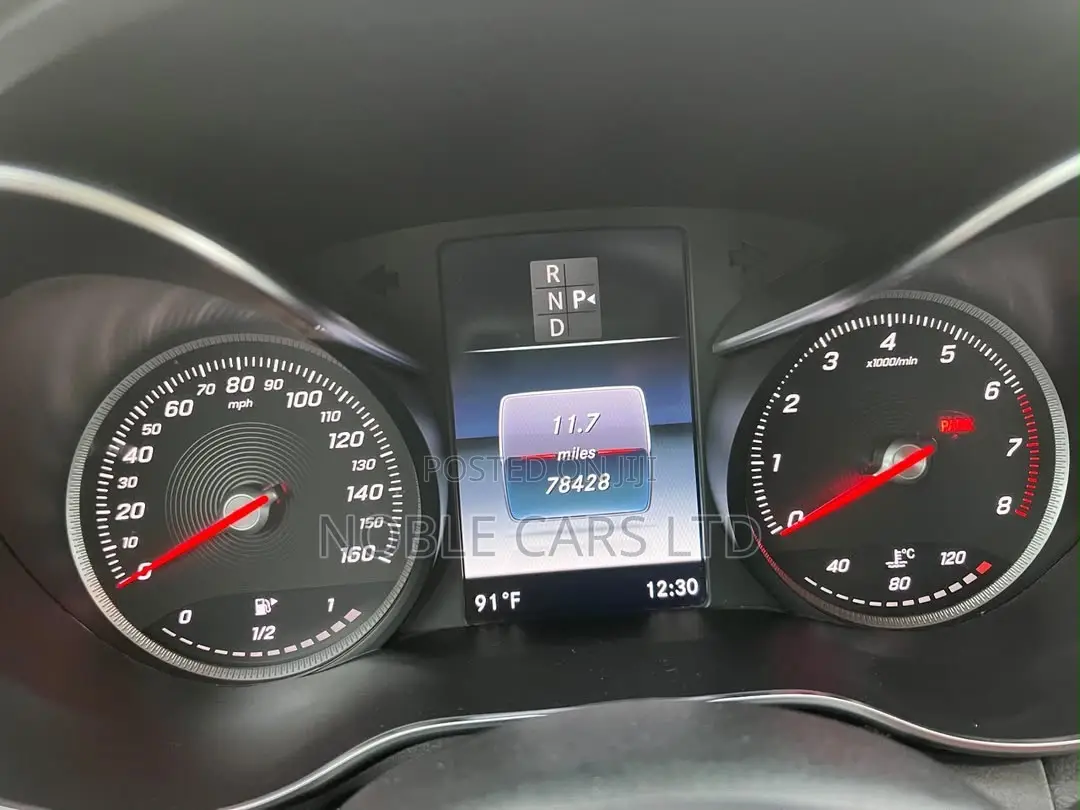 Mercedes-Benz C300 2017 Silver