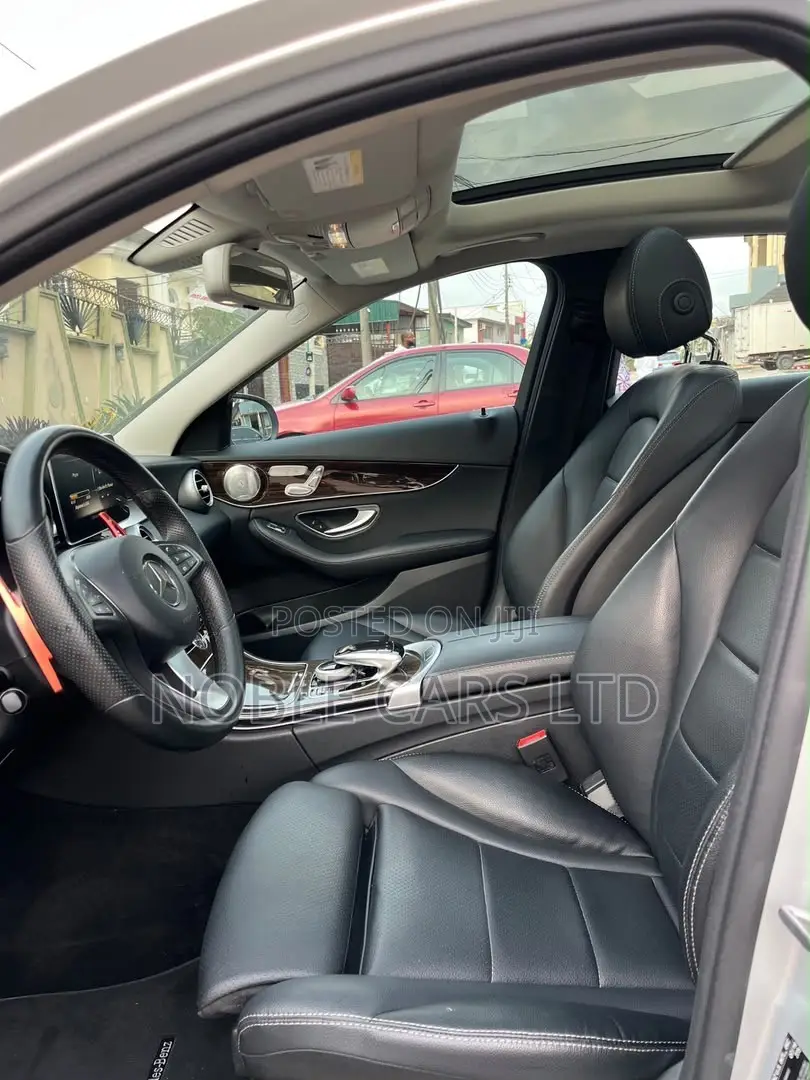 Mercedes-Benz C300 2017 Silver