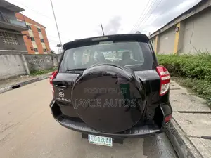 Toyota RAV4 2011 Black