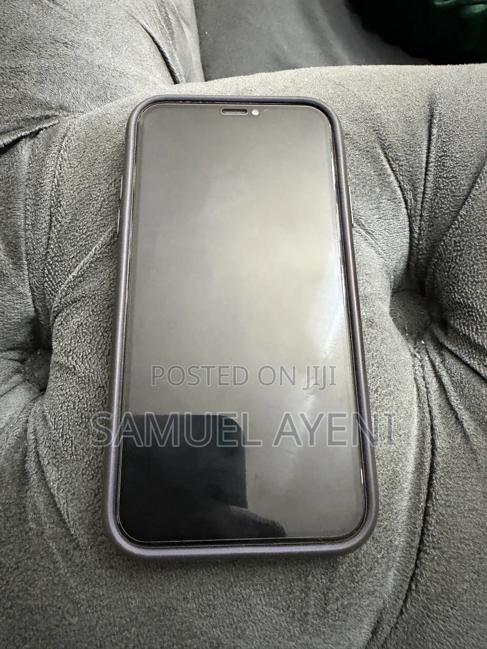 Apple iPhone 11 64 GB Red