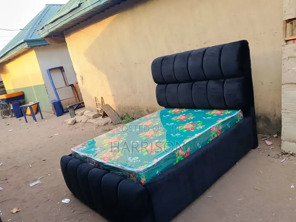 High Quality Bedframe