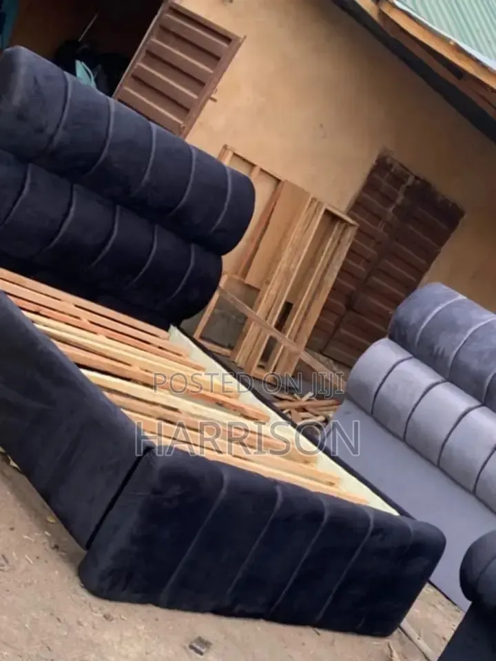 High Quality Bedframe