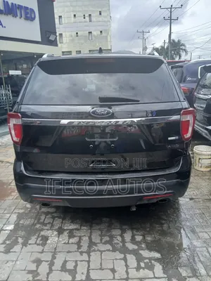 Ford Explorer 2016 Black