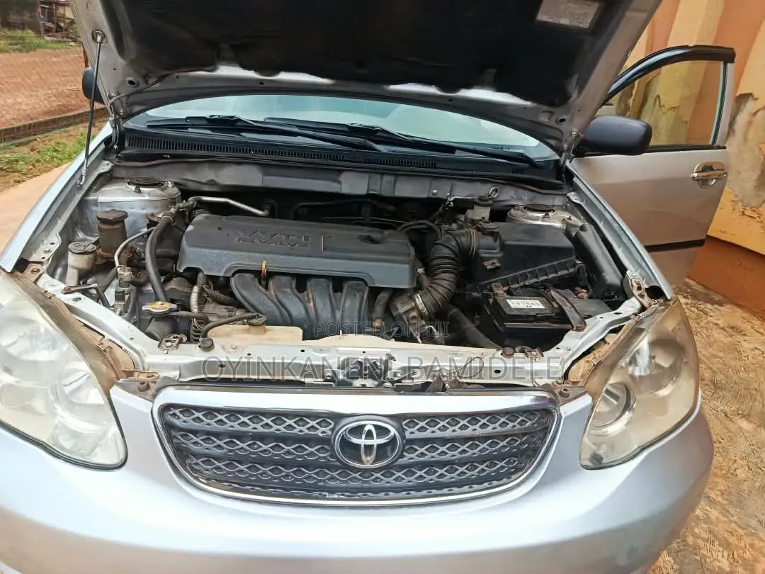 Toyota Corolla 2007 Silver