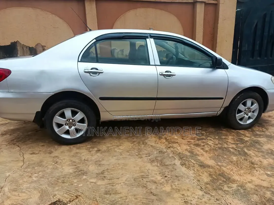 Toyota Corolla 2007 Silver