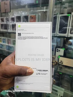 New Apple iPhone 17 Pro Max 256 GB White