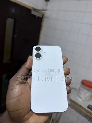 Apple iPhone 16 128 GB Silver