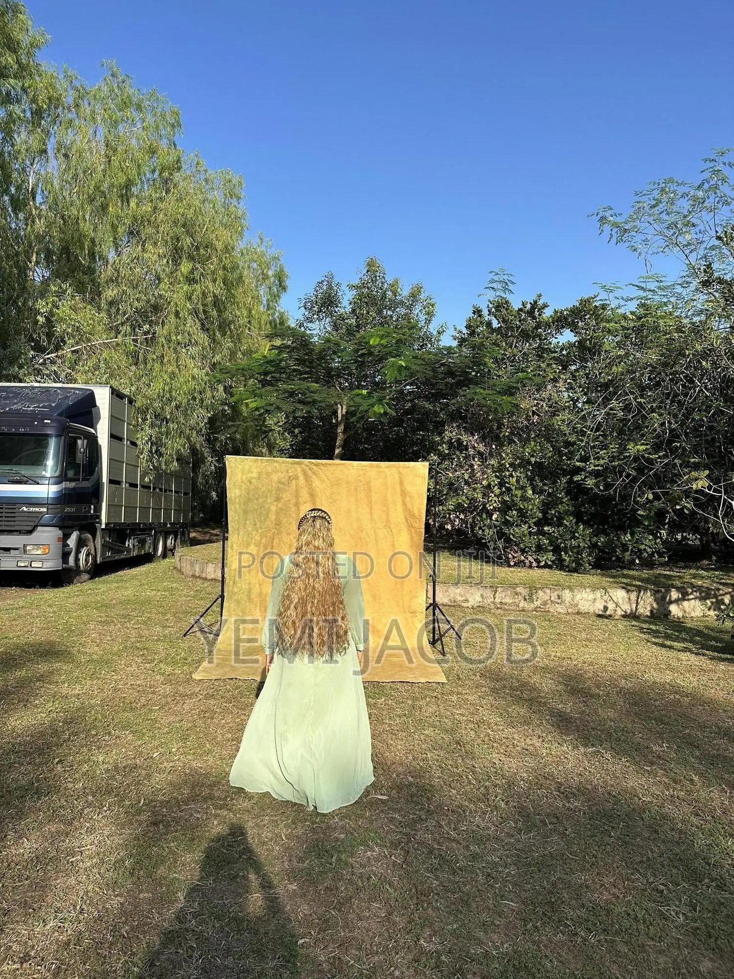 Full Photography Backdrop and Stand for Rent