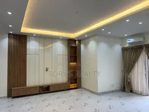 3bdrm Apartment in Ikate for rent