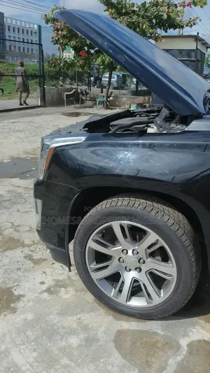 Cadillac Escalade 2017 Black