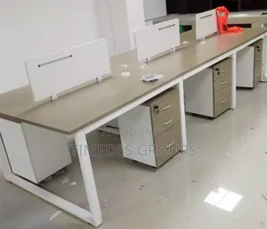 Standard Quality Modern Work Station by 6Seater