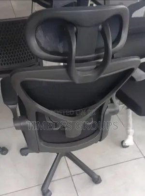 EXECUTIVE MODERN Office Swivel Chair