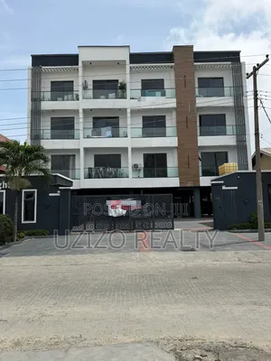 3bdrm Apartment in Lekki Phase 1 for sale