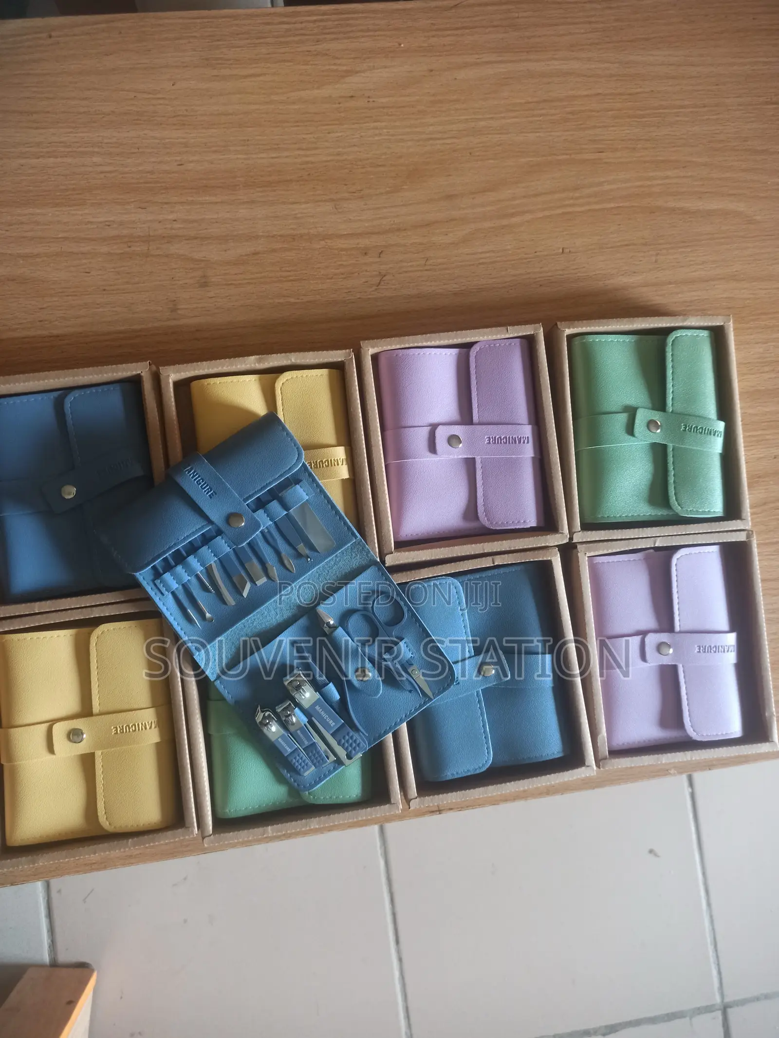 16 PCS Manicure Set in Full Leather Pouch