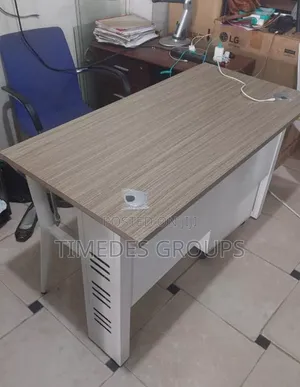 Boss Quality Modern Office Table