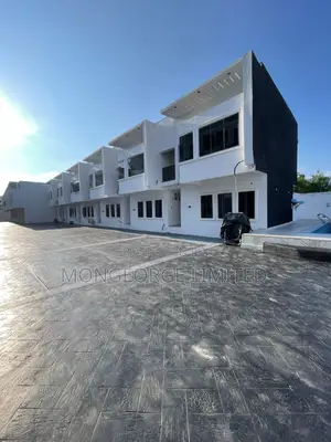 2bdrm Townhouse/Terrace in Lekki for sale