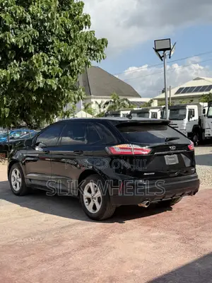 Ford Edge SE AWD 2019 Black