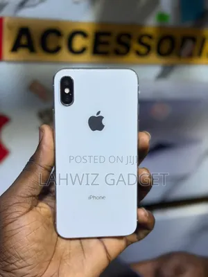 Apple iPhone X 64 GB White