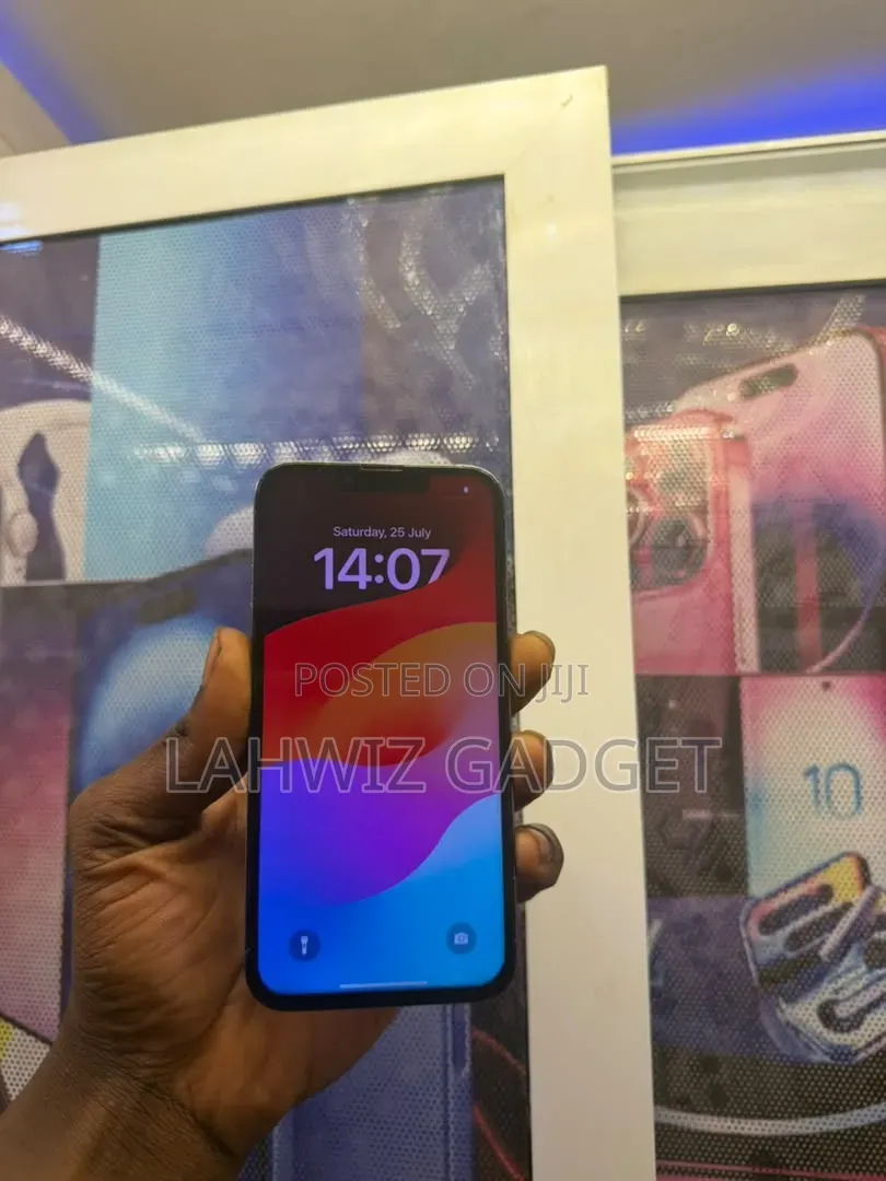 Apple iPhone X 64 GB White
