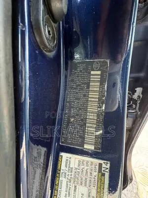 Toyota Matrix 2005 Blue