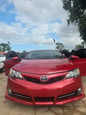Toyota Camry XLE 4dr Sedan (2.5L 4cyl 6A) 2012 Red