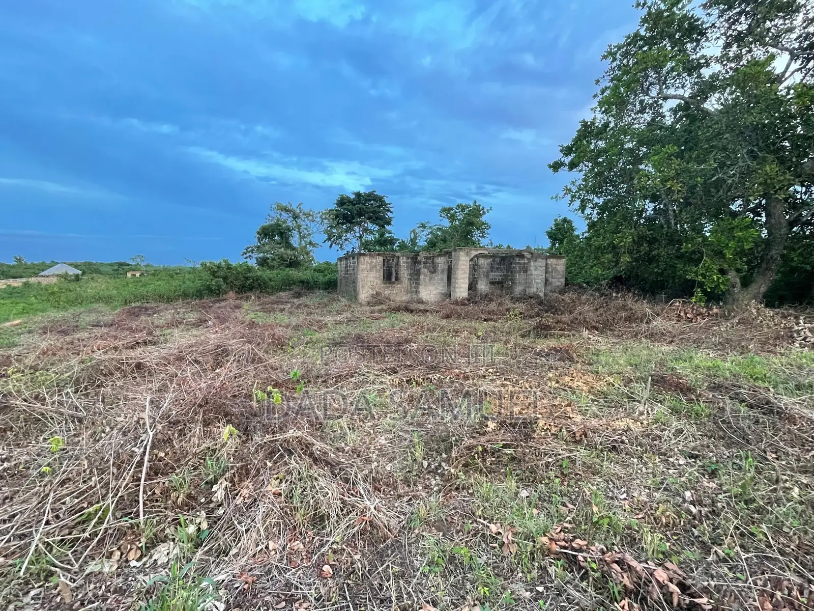 4 Bedroom House on Full Plot, Roofing Remaining – Ewekoro Ogun State