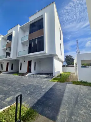 4bdrm Duplex in Lekki Phase 1 for sale
