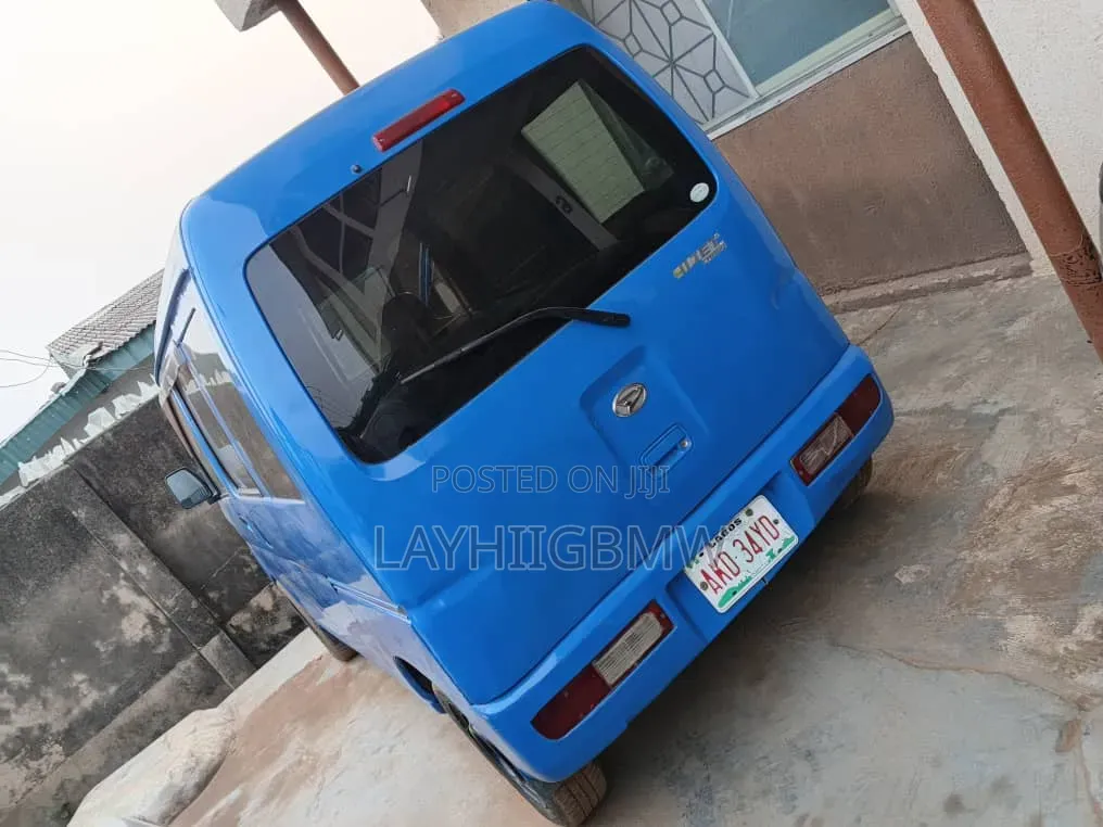 Daihatsu Hijet 2007 Blue
