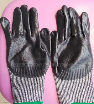 Cut 5 Portwest Hand Gloves