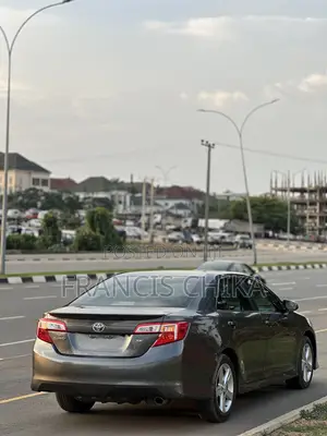 Toyota Camry 2012 Gray