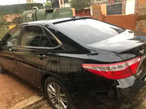Toyota Camry 2017 Black
