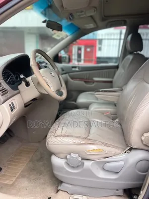 Toyota Sienna XLE 2005 Red