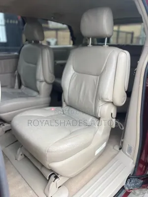 Toyota Sienna XLE 2005 Red