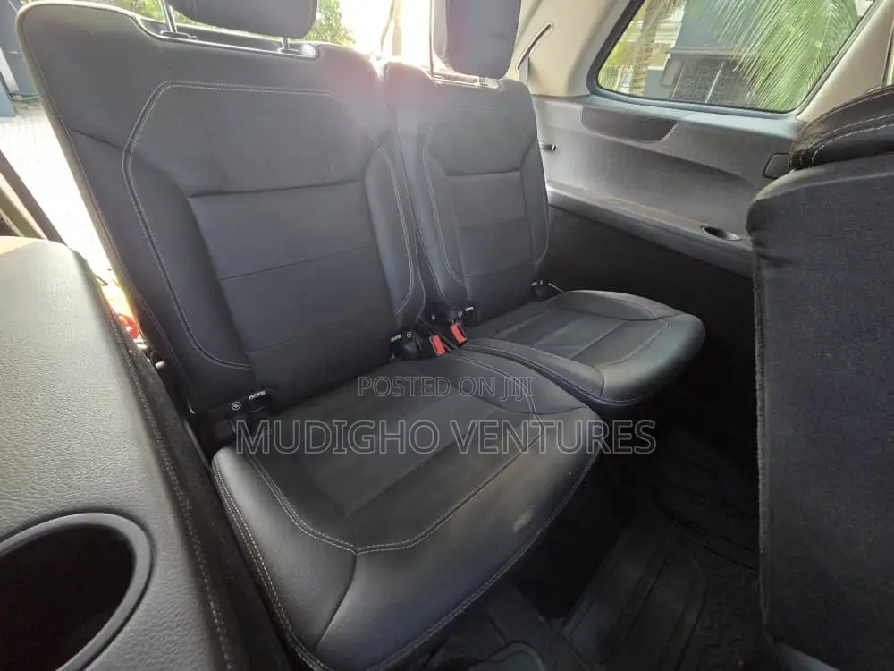 Mercedes-Benz GL-Class GL 550 2013 Black