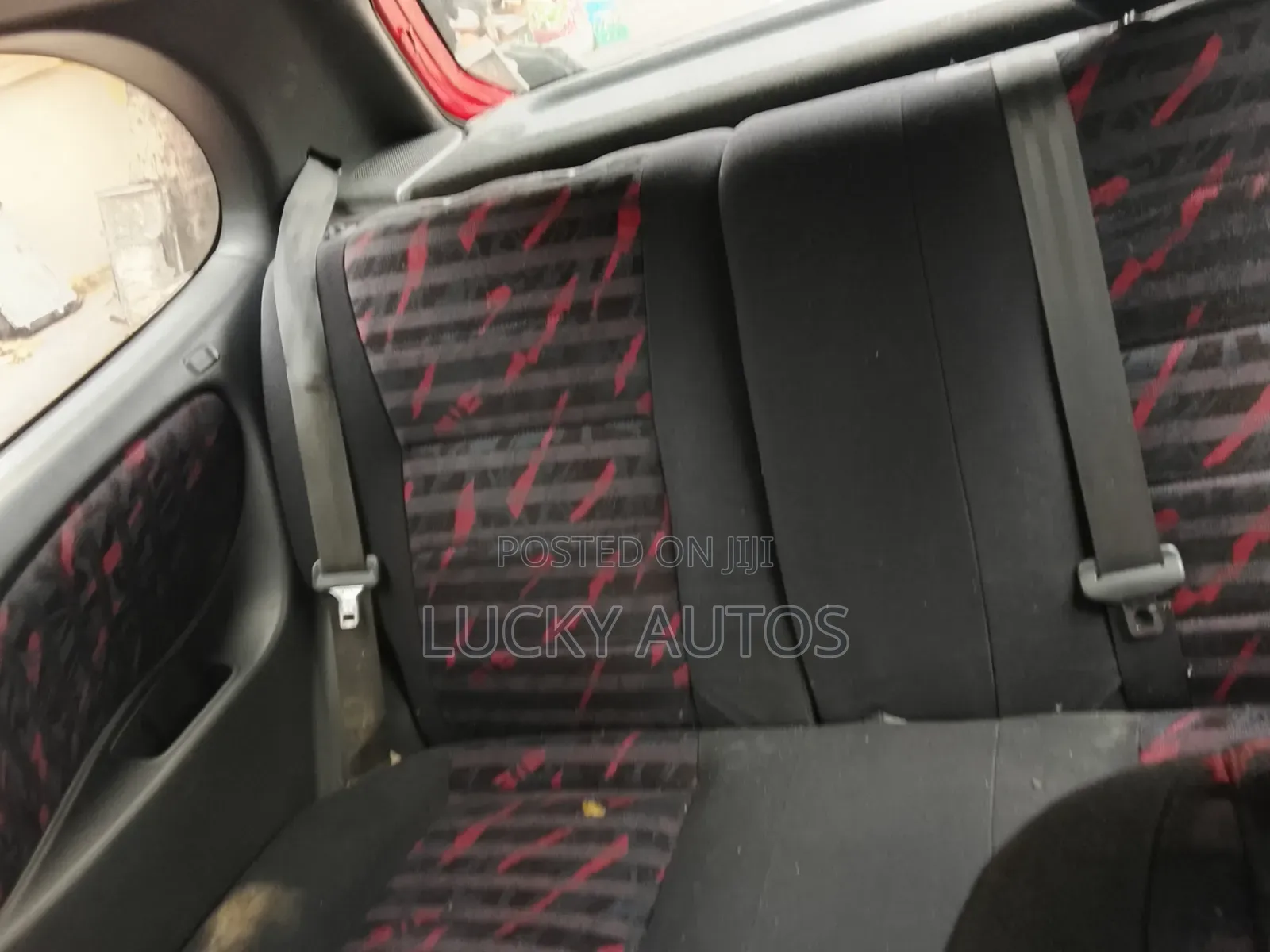 Toyota Corolla 2000 Red