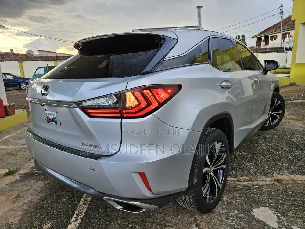 Lexus RX 2017 Silver