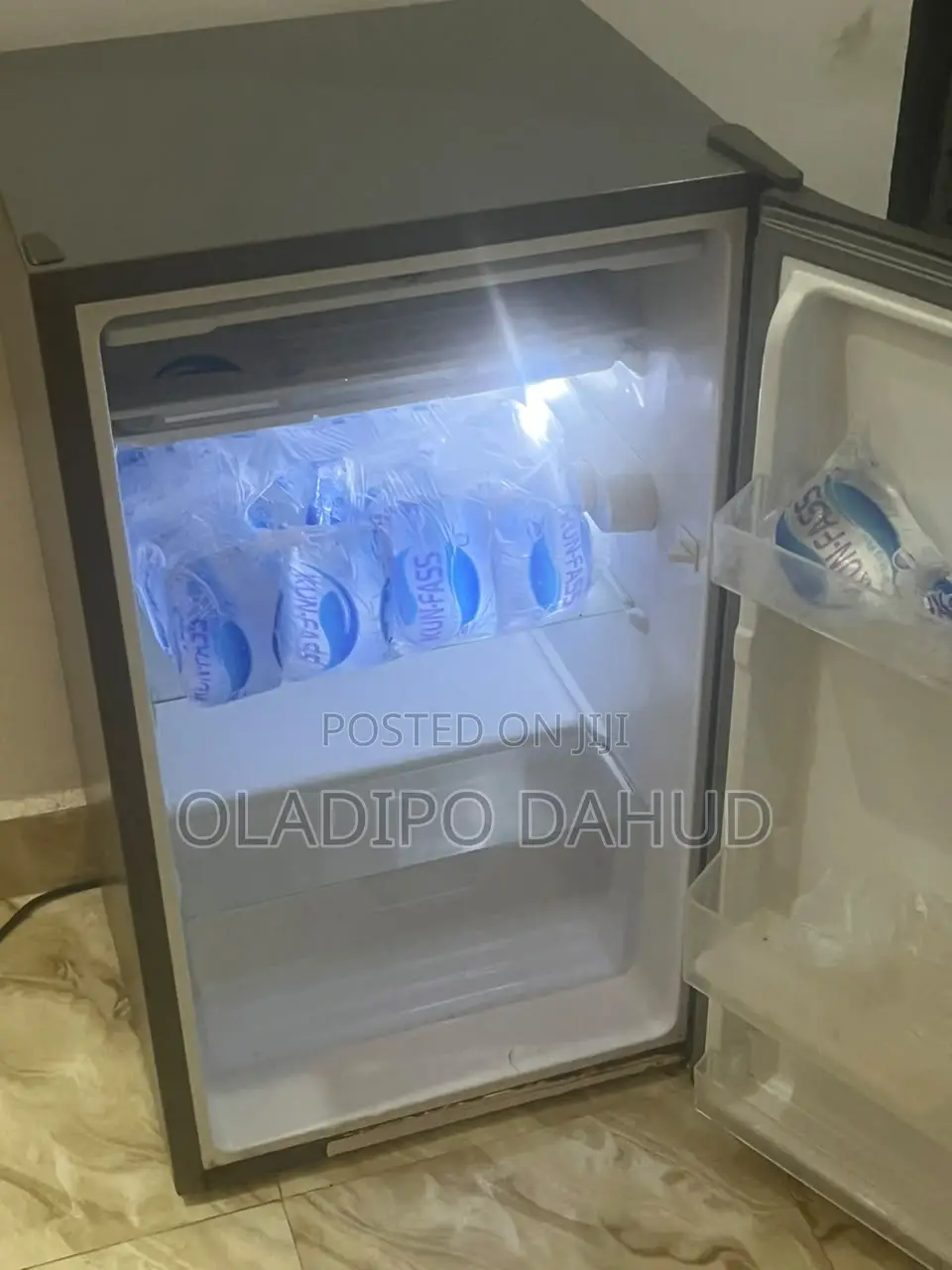Hisense 90l Refrigerator